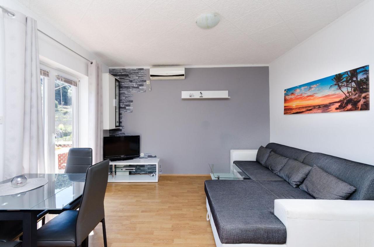 Apartments Luka Supetarska Draga Εξωτερικό φωτογραφία