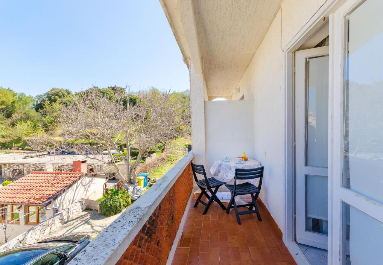 Apartments Luka Supetarska Draga Εξωτερικό φωτογραφία
