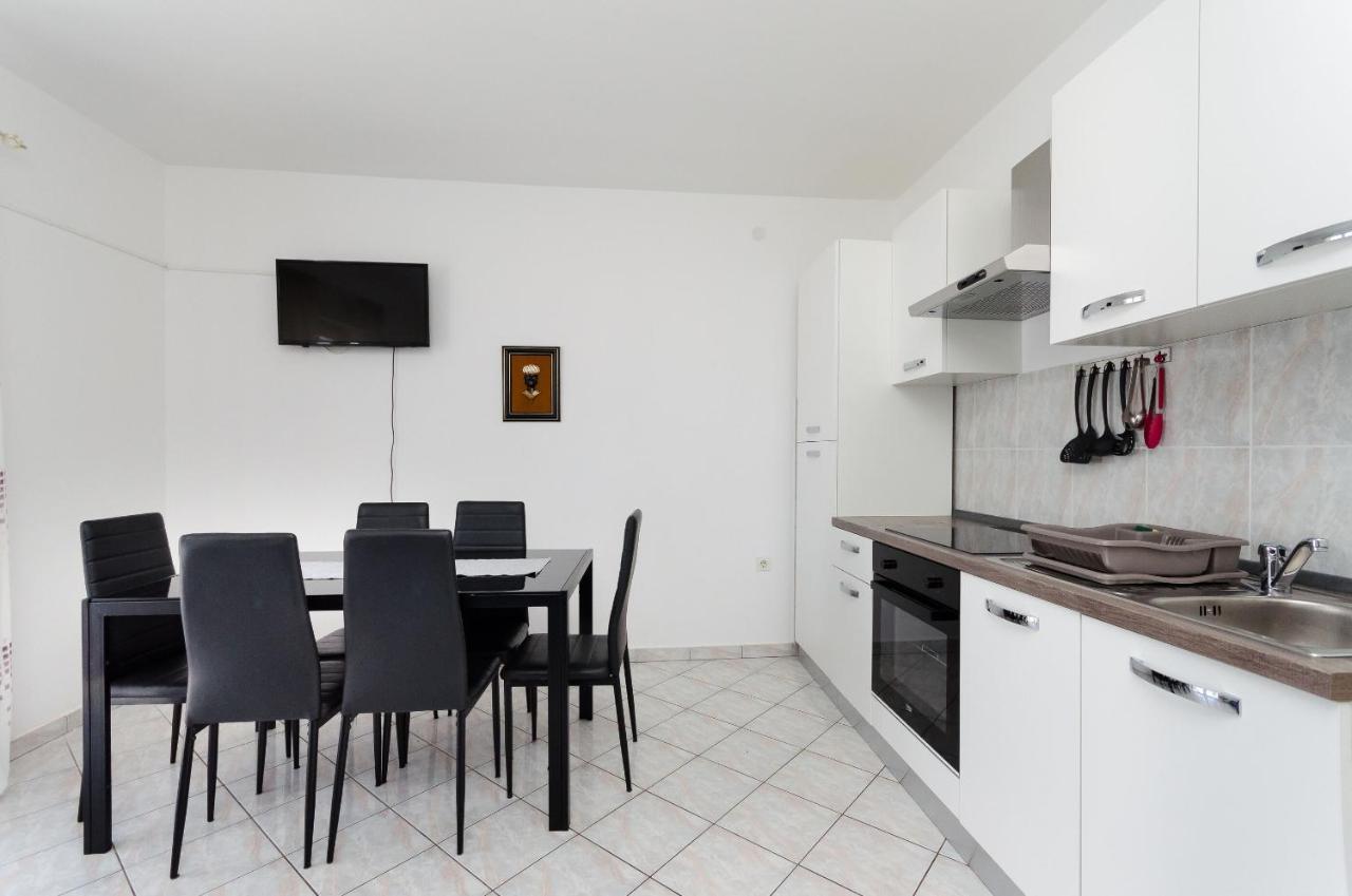 Apartments Luka Supetarska Draga Εξωτερικό φωτογραφία