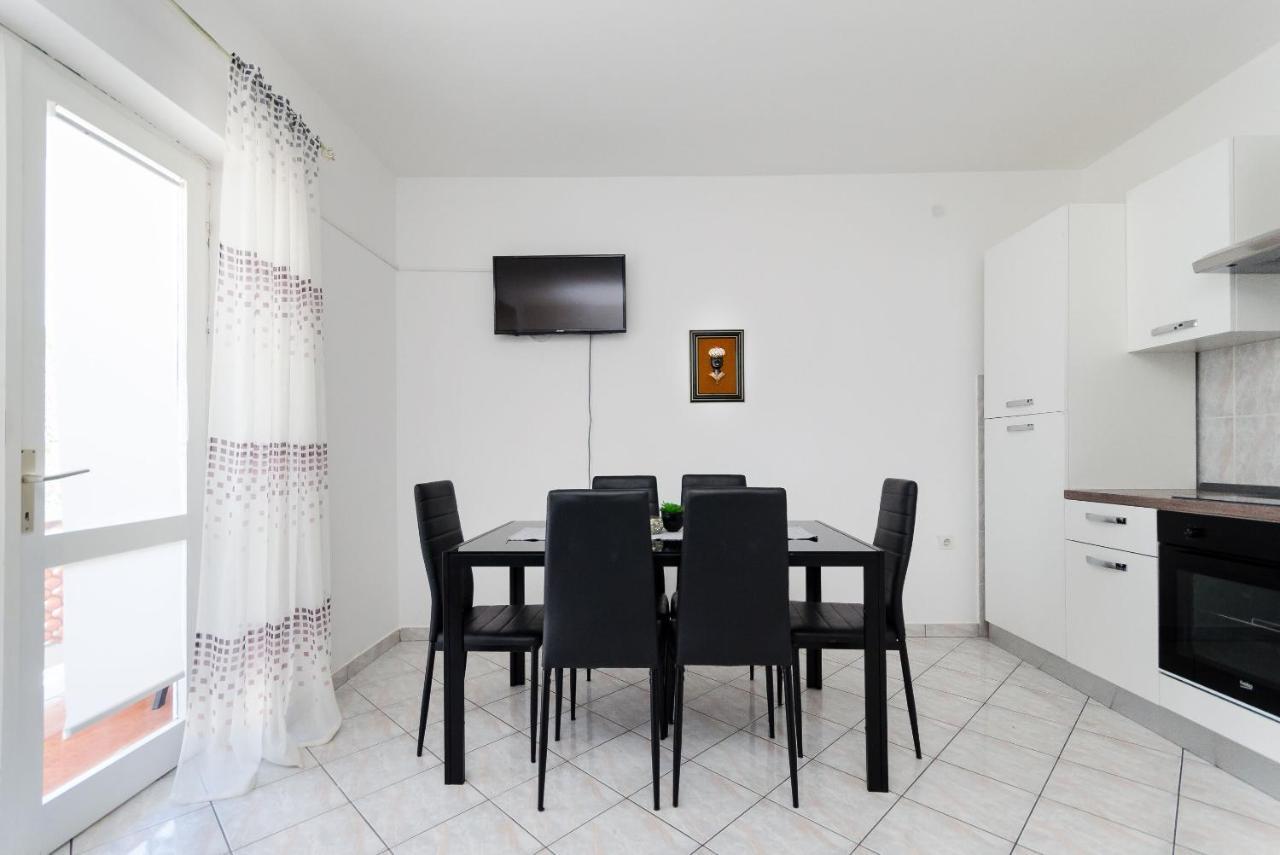 Apartments Luka Supetarska Draga Εξωτερικό φωτογραφία