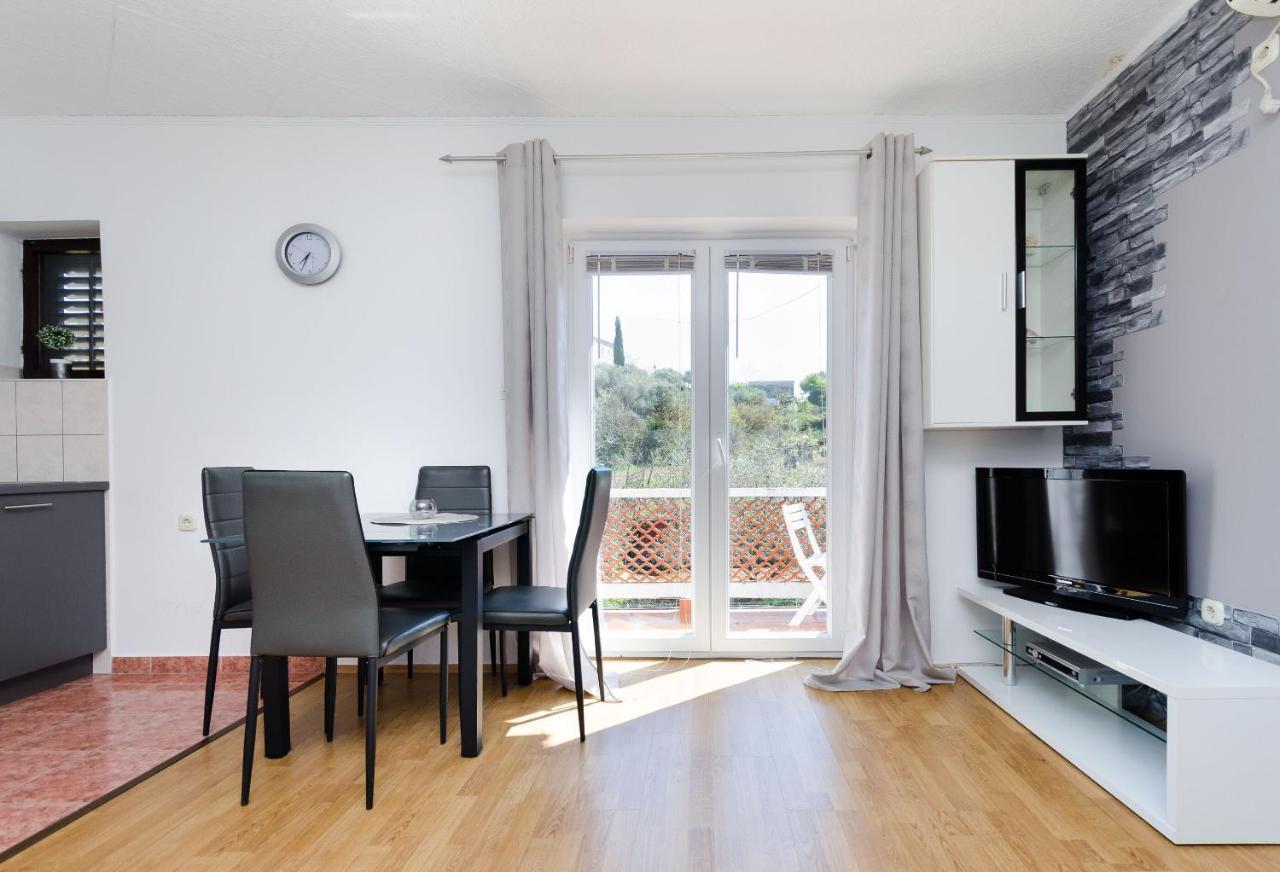 Apartments Luka Supetarska Draga Εξωτερικό φωτογραφία