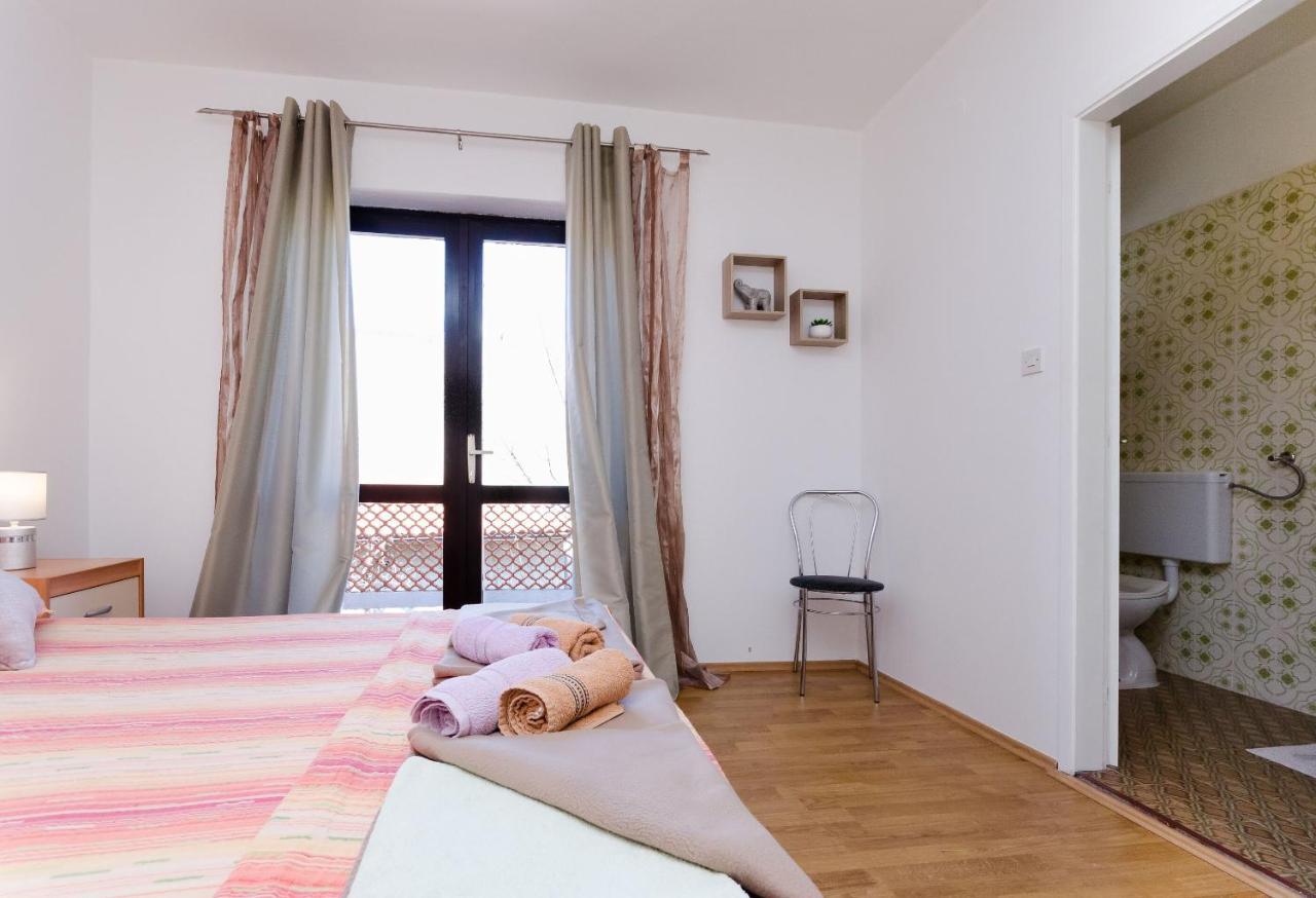 Apartments Luka Supetarska Draga Εξωτερικό φωτογραφία